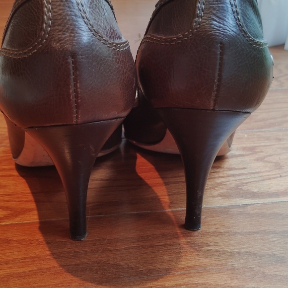 Dior women's high heel shoes size 40 and a half dark brown with buckle detail - Picture 6 of 11
